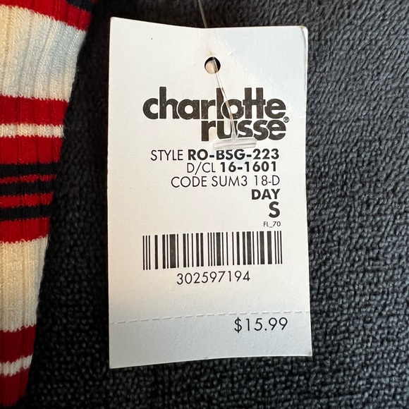 Women’s Charlotte Russe Off the Shoulder Top - Picture 6 of 7